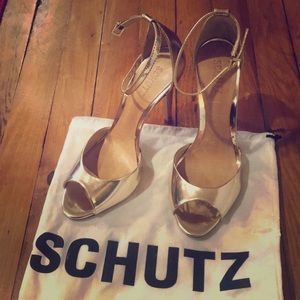 Never worn Schutz Saasha Lee Ankle Strap Sandal